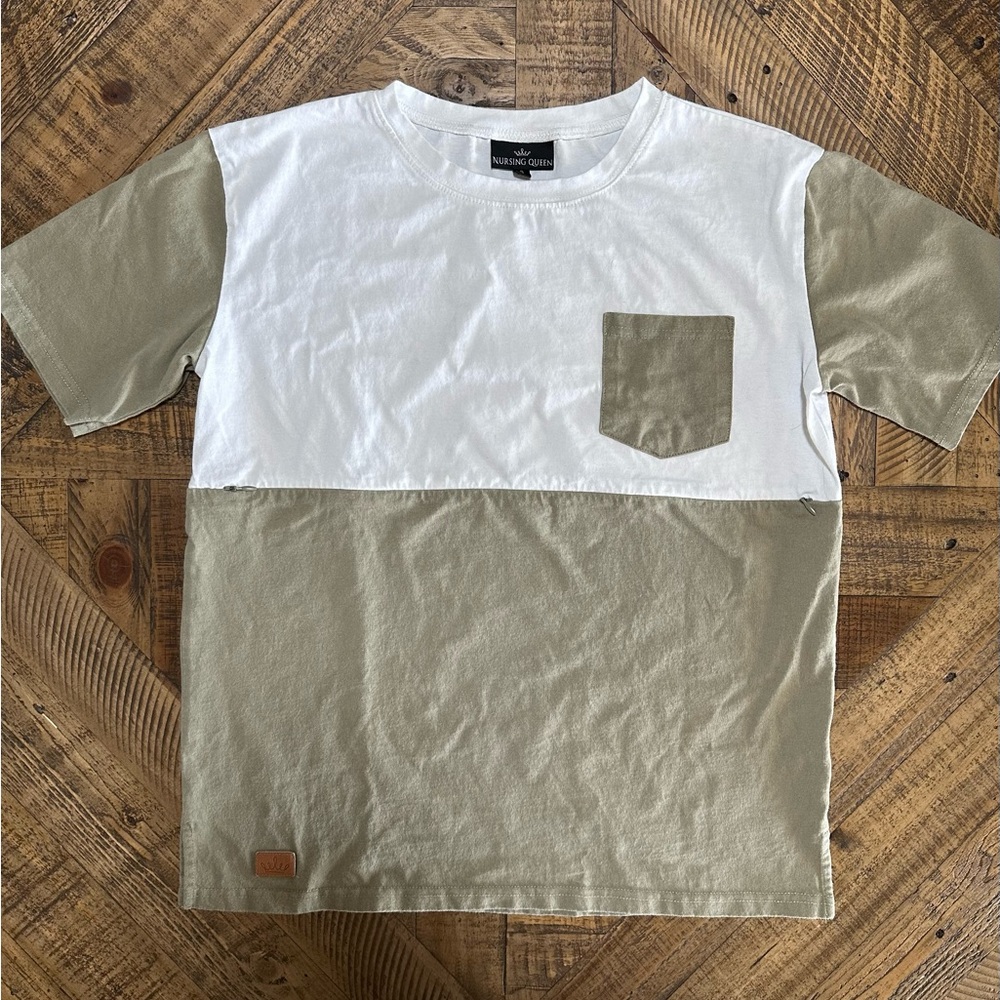 Nursing Queen Pocket Tee